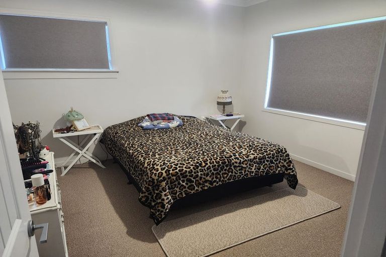 Photo of property in 9 Sackville Street, Fitzroy, New Plymouth, 4312