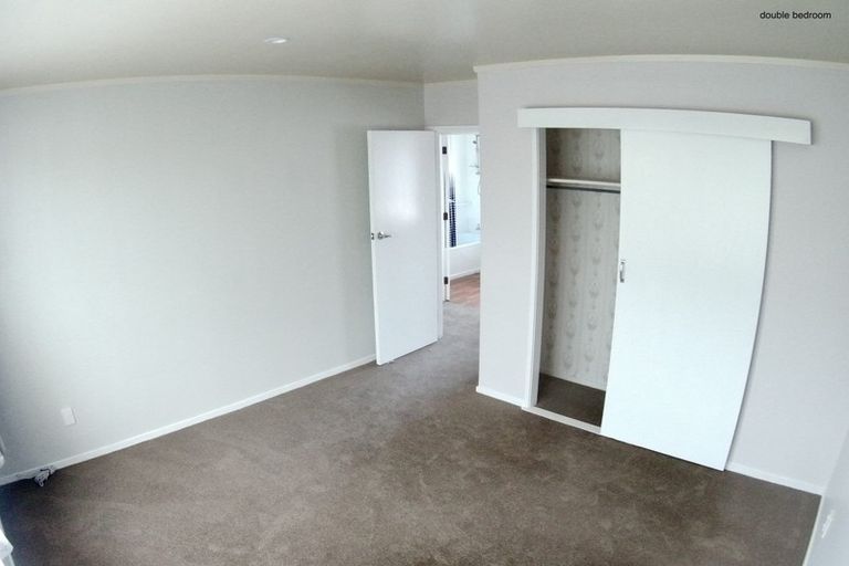 Photo of property in 1/163 View Road, Sunnyvale, Auckland, 0612