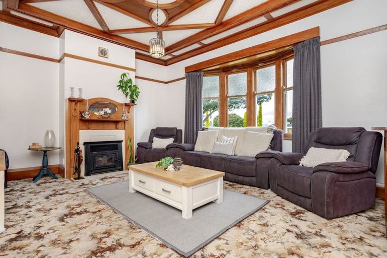 Photo of property in 39 Guy Street, Dannevirke, 4930