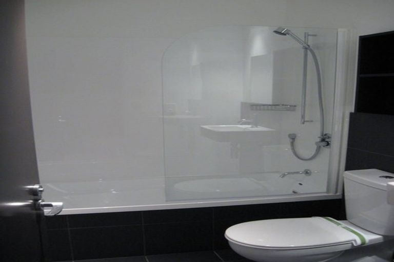 Photo of property in 3h/1 Hanson Street, Mount Cook, Wellington, 6021