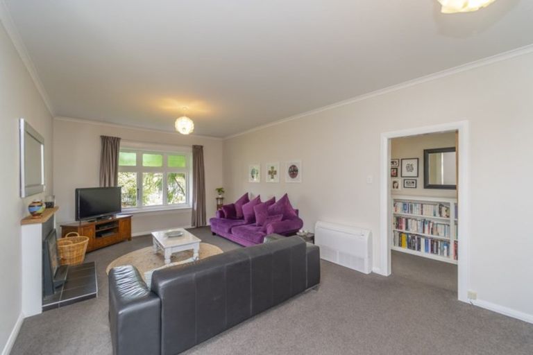 Photo of property in 59 Dublin Street, Martinborough, 5711