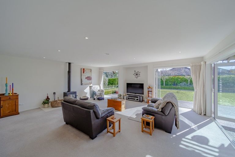 Photo of property in 3 Highgrove Place, Waipukurau, 4200