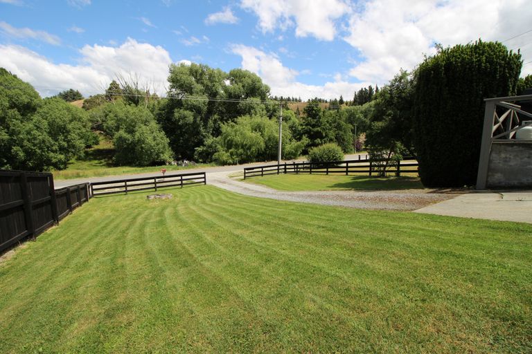 Photo of property in 56 Letts Gully Road, Letts Gully, Alexandra, 9393