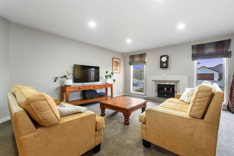 Photo of property in 34 Somerton Drive, Huntington, Hamilton, 3210