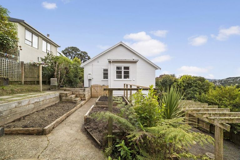 Photo of property in 3 Braithwaite Street, Karori, Wellington, 6012