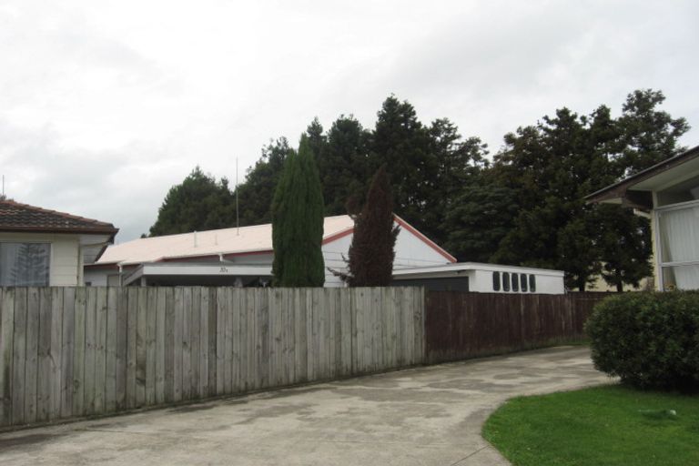 Photo of property in 1/10 Reelick Avenue, Pakuranga Heights, Auckland, 2010