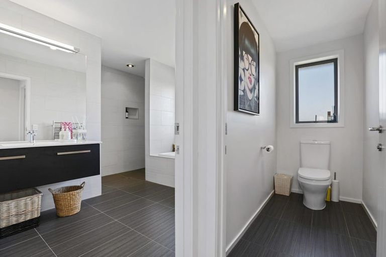 Photo of property in 11 Royal Coachman Drive, Nukuhau, Taupo, 3330