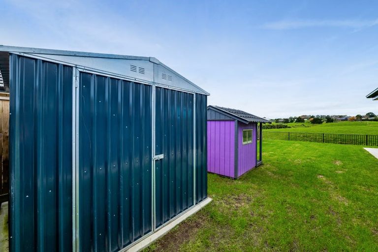 Photo of property in 24 Papawhero Drive, Bell Block, New Plymouth, 4312