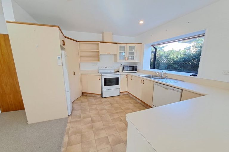Photo of property in 15a Sanders Avenue, Westown, New Plymouth, 4310
