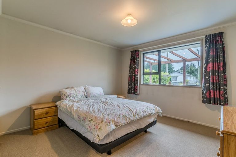 Photo of property in 13 Elderlee Street, Milton, 9220