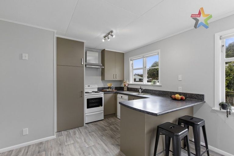 Photo of property in 26 Lowry Crescent, Stokes Valley, Lower Hutt, 5019
