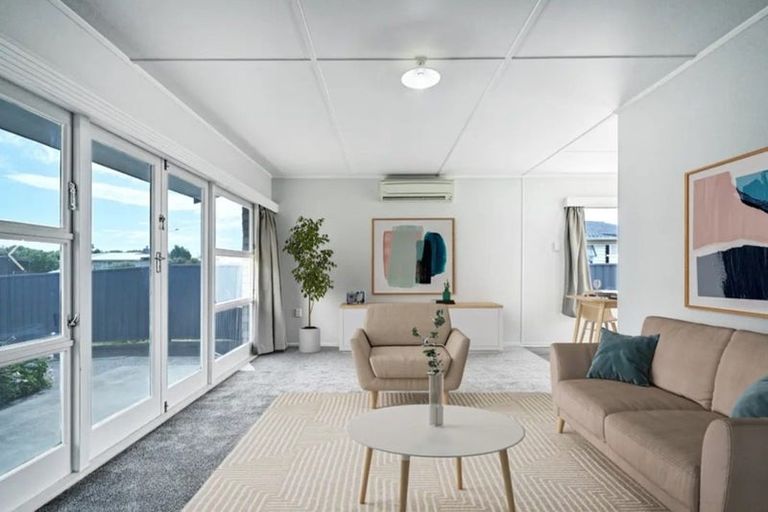 Photo of property in 52 Folkestone Drive, Flaxmere, Hastings, 4120