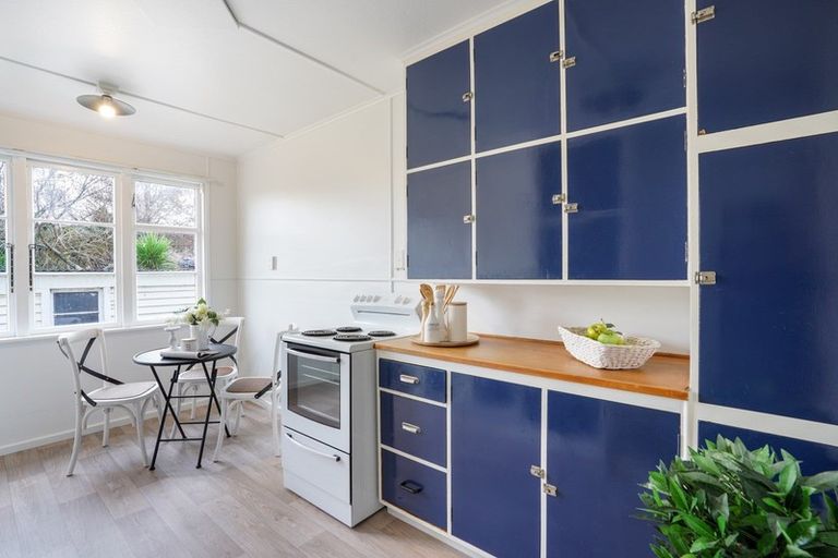 Photo of property in 39 Andrew Avenue, Roslyn, Palmerston North, 4414