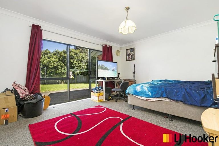 Photo of property in 38 Wairere Road, The Gardens, Auckland, 2105