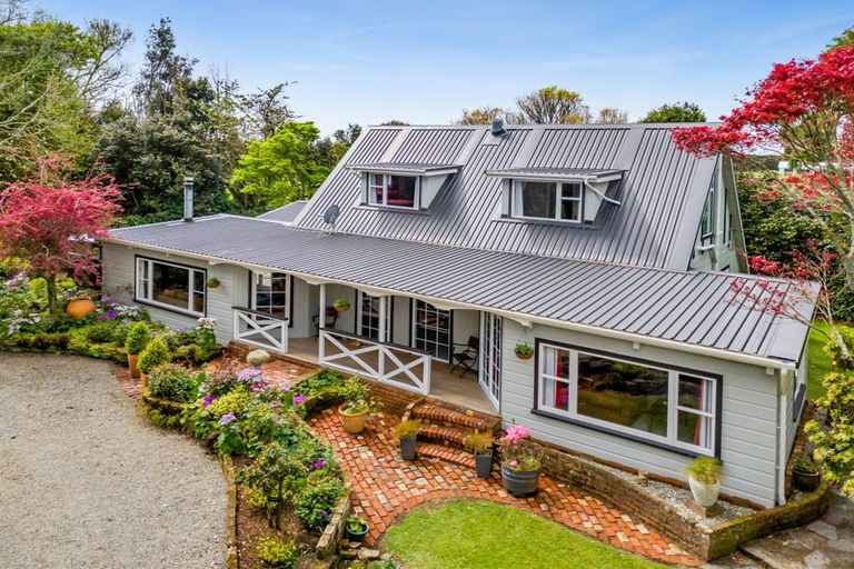 Photo of property in 279 Manutahi Road, Lepperton, New Plymouth, 4372