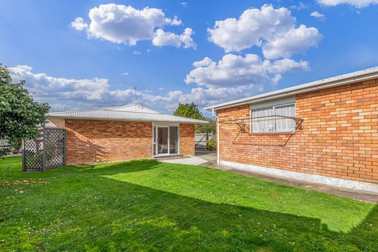 Photo of property in 20 Chippendale Crescent, Highbury, Palmerston North, 4412