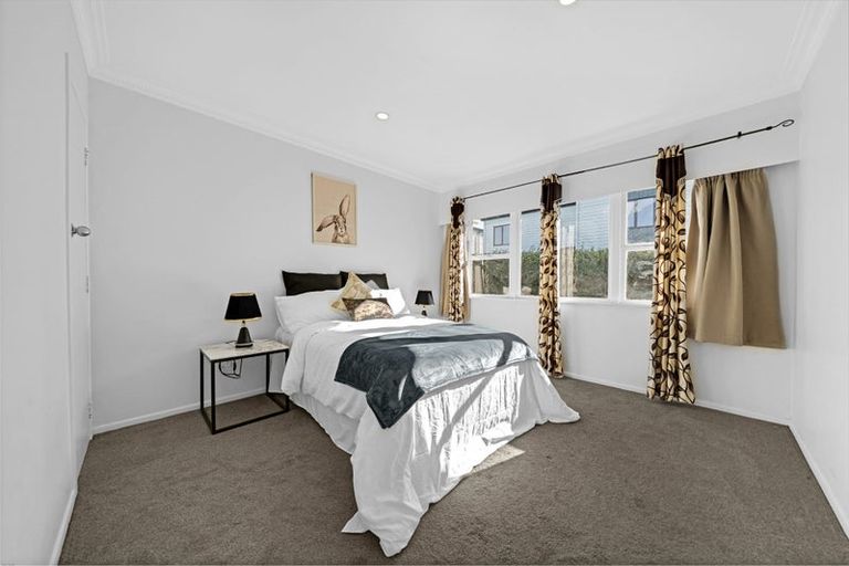 Photo of property in 2/23 Alexander Avenue, Papatoetoe, Auckland, 2025