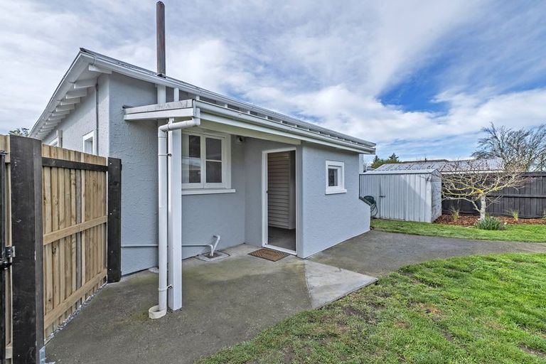 Photo of property in 15 Fulham Street, Islington, Christchurch, 8042
