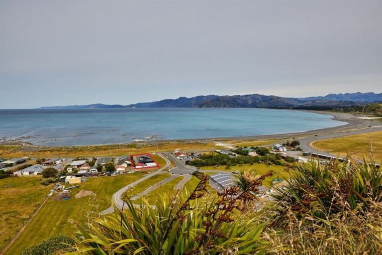 Photo of property in 13 South Bay Parade, South Bay, Kaikoura, 7300