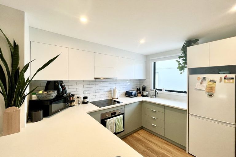 Photo of property in 19 Pukakaho Lane, Papatoetoe, Auckland, 2025