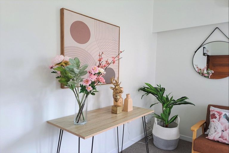 Photo of property in 58b Salisbury Street, Levin, 5510