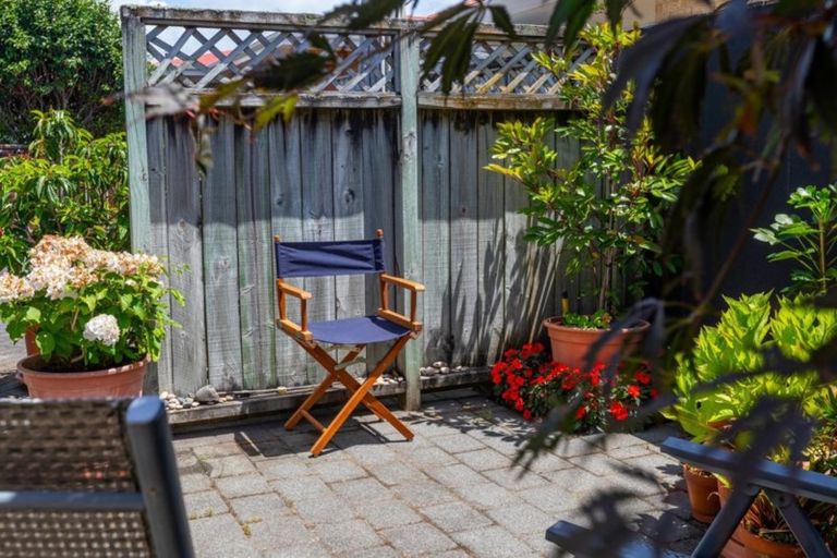 Photo of property in 7a Lilac Place, Otumoetai, Tauranga, 3110