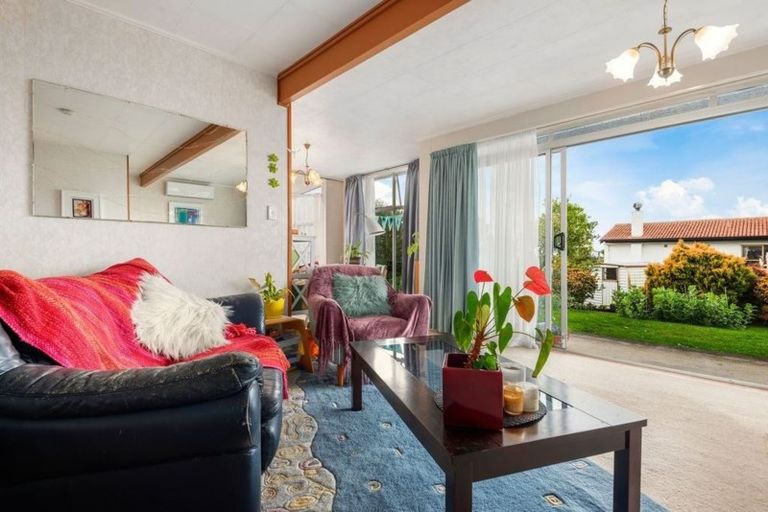 Photo of property in 2/30 Summit Drive, Torbay, Auckland, 0630