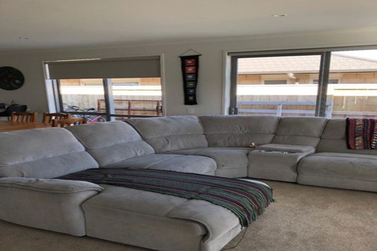Photo of property in 12 Wahaika Way, Papamoa Beach, Papamoa, 3118