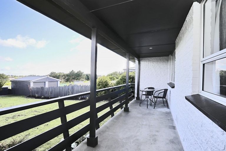 Photo of property in 22 Enniskillen Street, Clifton, Invercargill, 9812