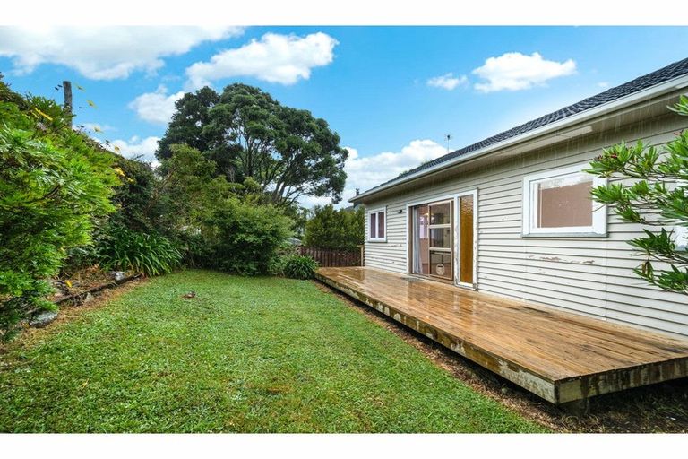 Photo of property in 54 Mcentee Road, Waitakere, Auckland, 0816