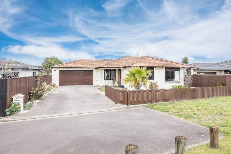 Photo of property in 5 Central Park, Paraparaumu Beach, Paraparaumu, 5032