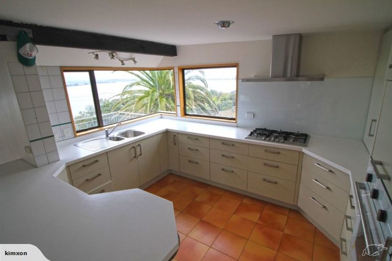 Photo of property in 54 Balmoral Lane, Redcliffs, Christchurch, 8081