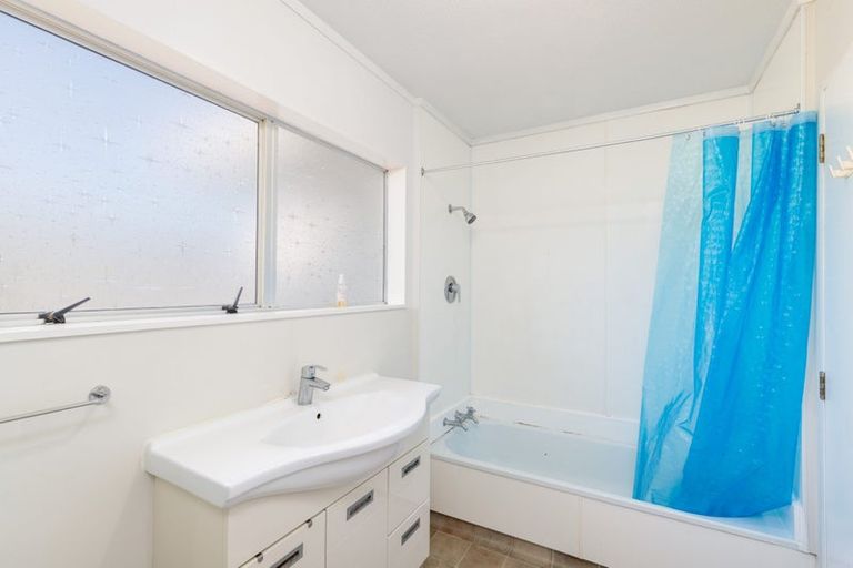 Photo of property in 1/30 Stokes Valley Road, Stokes Valley, Lower Hutt, 5019