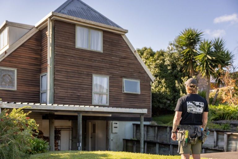 Photo of property in 54 Resolution Road, Welcome Bay, Tauranga, 3112