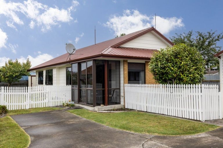 Photo of property in 11b Durham Avenue, Tamatea, Napier, 4112