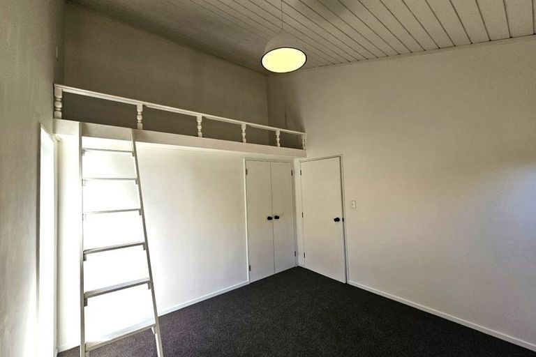 Photo of property in 996 Papamoa Beach Road, Papamoa Beach, Papamoa, 3118