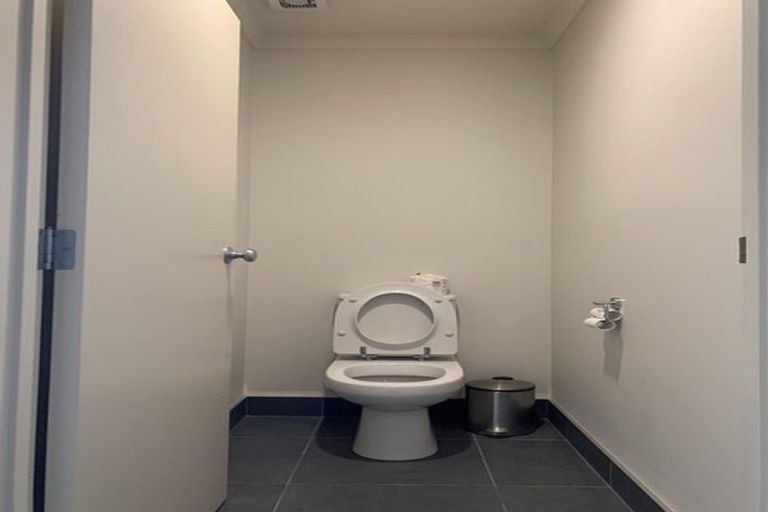 Photo of property in 5/46 Packspur Drive, Flat Bush, Auckland, 2016