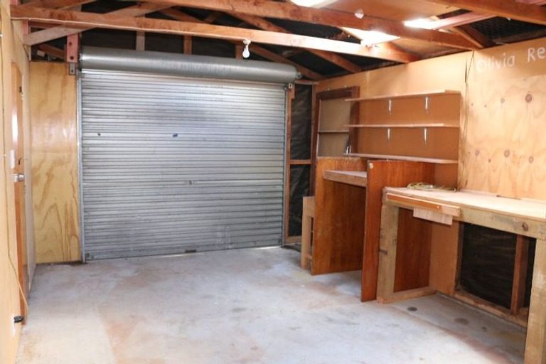 Photo of property in 16 Glen Place, Awapuni, Palmerston North, 4412