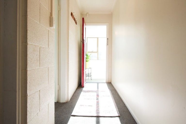 Photo of property in 91 Waikawa Road, Picton, 7220