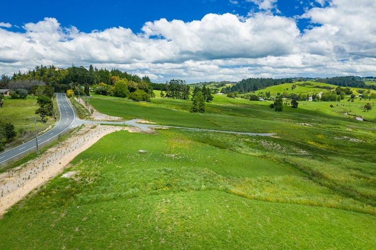 Photo of property in 2116 Cove Road, Mangawhai, Kaiwaka, 0573