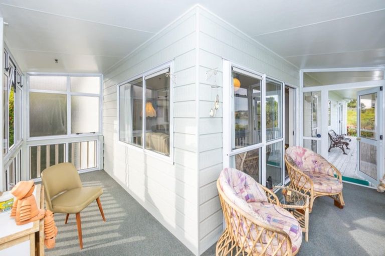 Photo of property in 32 Wainui Road, Raglan, 3225