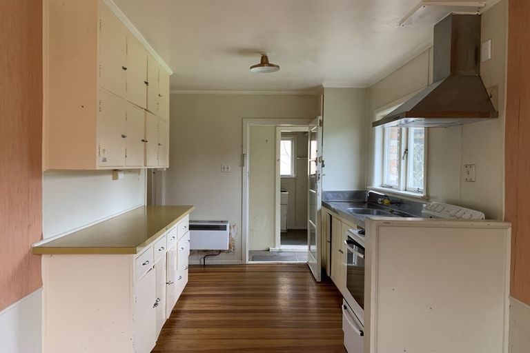 Photo of property in 1 Vine Street, Hillcrest, Hamilton, 3216