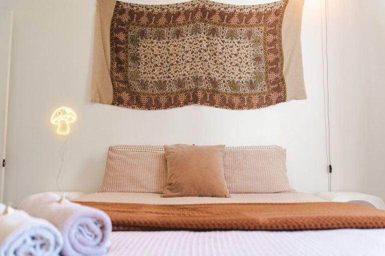 Photo of property in 46 Frankley Road, Westown, New Plymouth, 4310