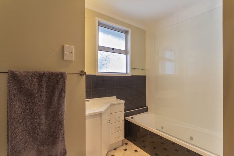 Photo of property in 46 Derwent Street, Oamaru North, Oamaru, 9400