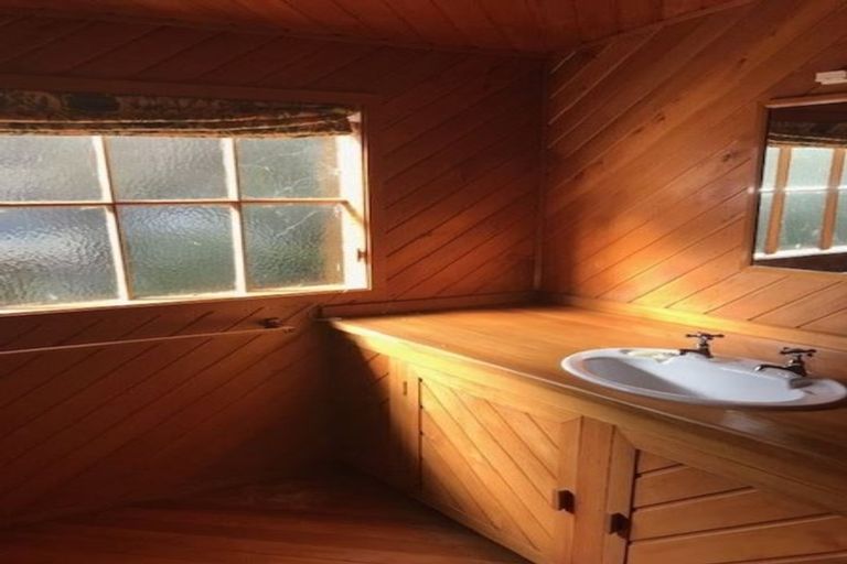 Photo of property in 43 Porika Road, Rotoroa, Murchison, 7077