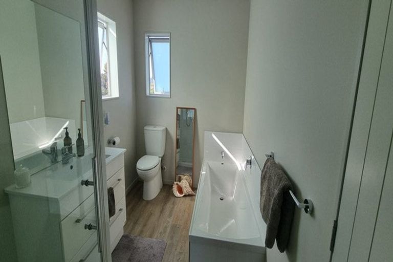 Photo of property in 6 Cornwall Way, Mangawhai Heads, Mangawhai, 0505