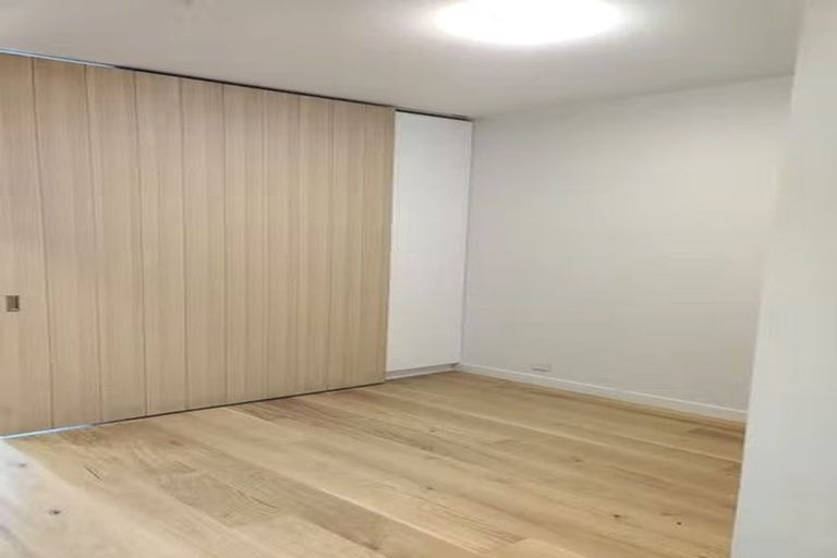 Photo of property in Sunset West, 405/251 Victoria Street, Wellington, 6011