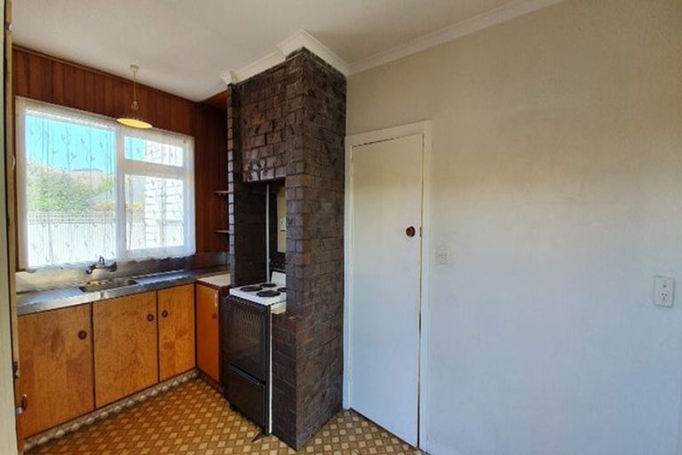 Photo of property in 117 Somerfield Street, Somerfield, Christchurch, 8024