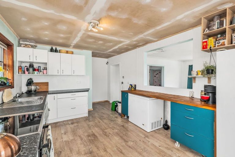 Photo of property in 73 Bentley Street, Russley, Christchurch, 8042