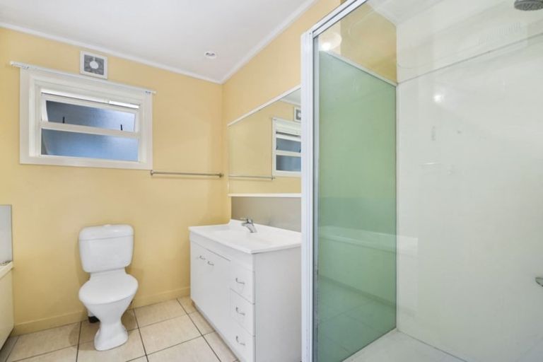 Photo of property in 73b Gillies Avenue, Taupo, 3330